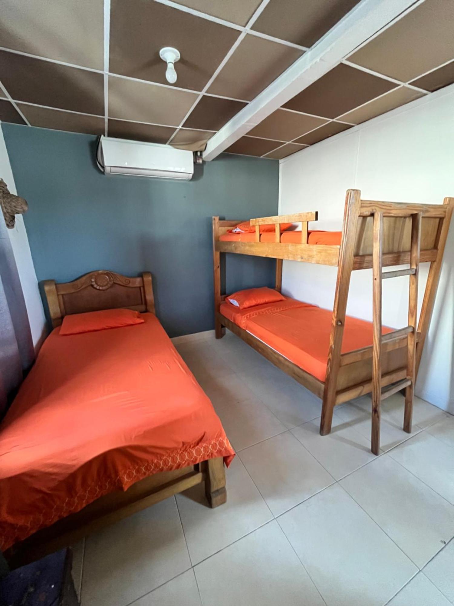 Apartamentos Y Habitaciones Alvaro Vaca San Andrés Exterior foto